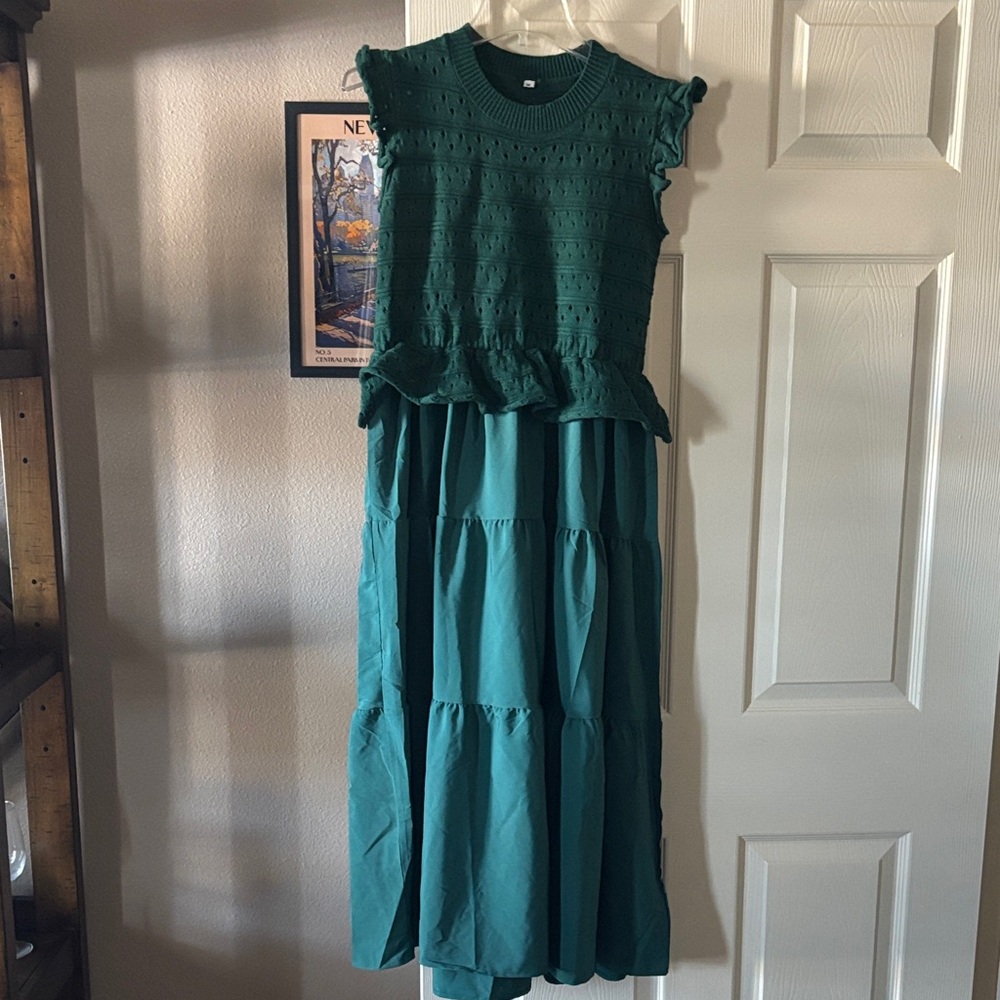 Green Sleeveless Prairie Dress